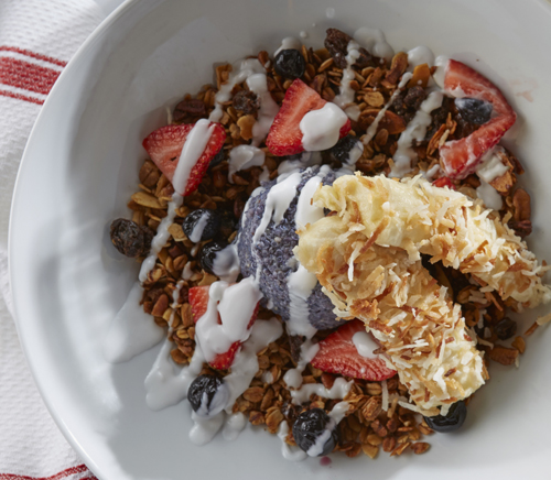 Another Broken Egg Cafe Granola Fruit And Quinoa